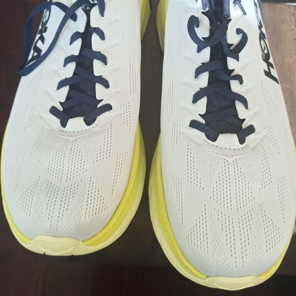 Men's Hoka One One Mach 4 - Size 12.5